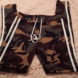 Camouflage leggings